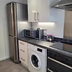 1 Merchants Gate - 2 Bedroom, With Private Parking Apartment York
