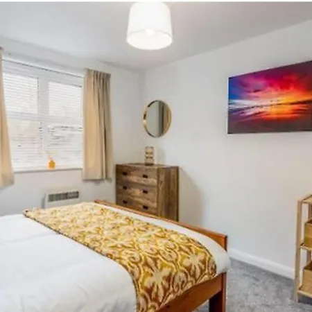דירה 1 Merchants Gate - 2 Bedroom, With Private Parking *