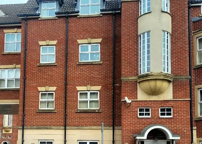 1 Merchants Gate - 2 Bedroom, With Private Parking *