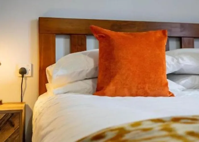 شقة 1 Merchants Gate - 2 Bedroom, With Private Parking يورك