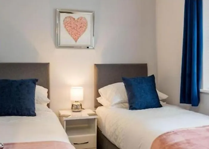 1 Merchants Gate - 2 Bedroom, With Private Parking يورك