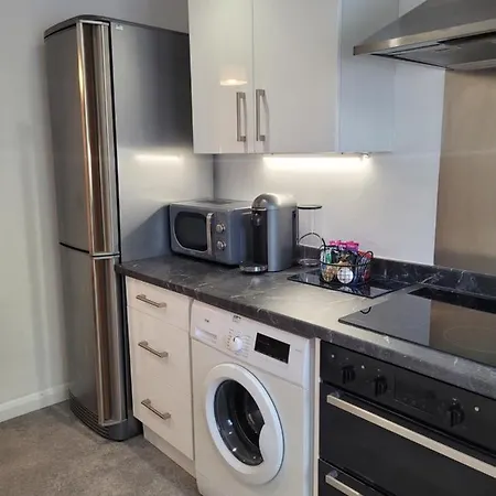 1 Merchants Gate - 2 Bedroom, With Private Parking 아파트 요크